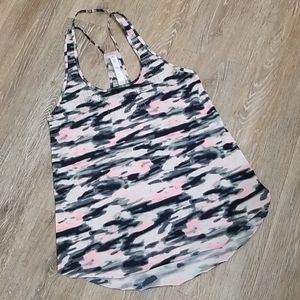 Lululemon camouflage top